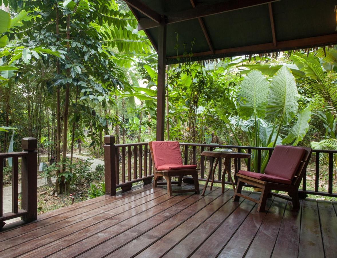 Hotel Our Jungle House Khao Sok National Park Exterior foto