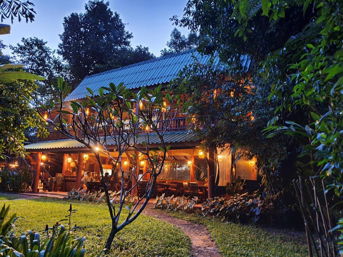 Hotel Our Jungle House Khao Sok National Park Exterior foto