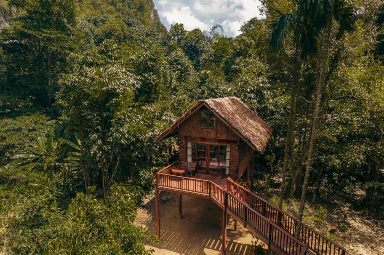 Hotel Our Jungle House Khao Sok National Park Exterior foto
